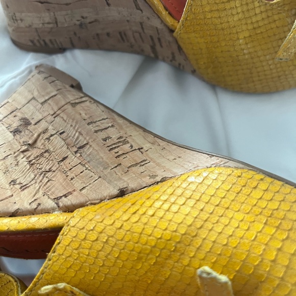 Snakeskin shoes - Picture 2 of 8